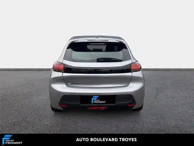 Peugeot 208 e- 136ch style — photo 5