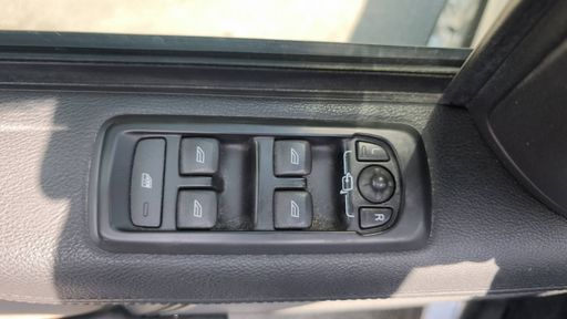 Land Rover Range Rover Sport 3.0 SDV6 256 - HSE – 2013 – 150500 km – Diesel – Boîte Automatique — photo 13