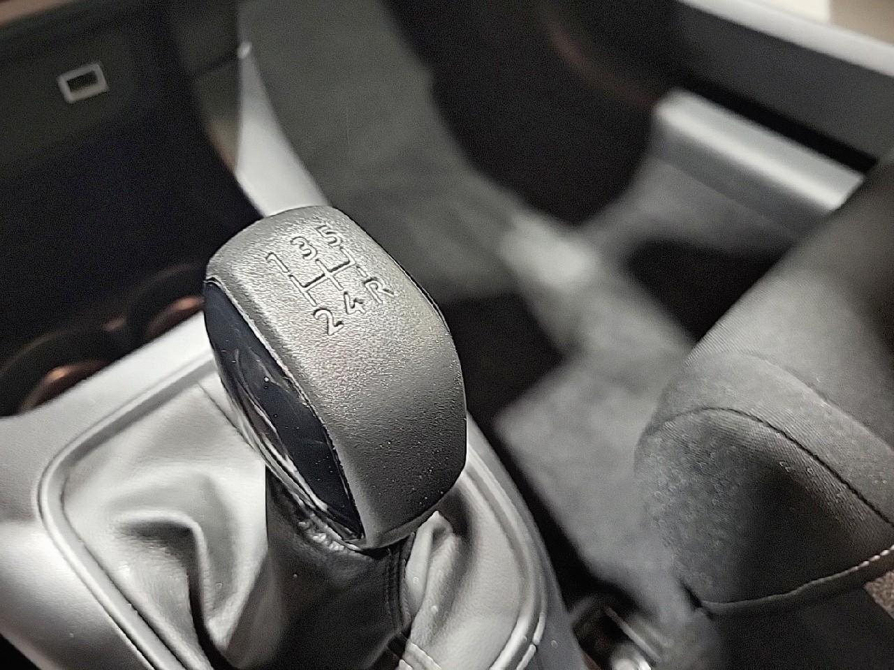 Citroën C3 puretech 83 s&s bvm5 c-series — photo 17