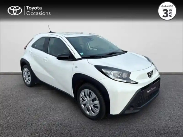 Toyota Aygo X 1.0 vvt-i 72ch dynamic — photo 11