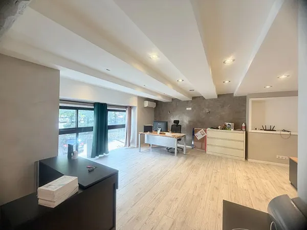 Bureaux Callian