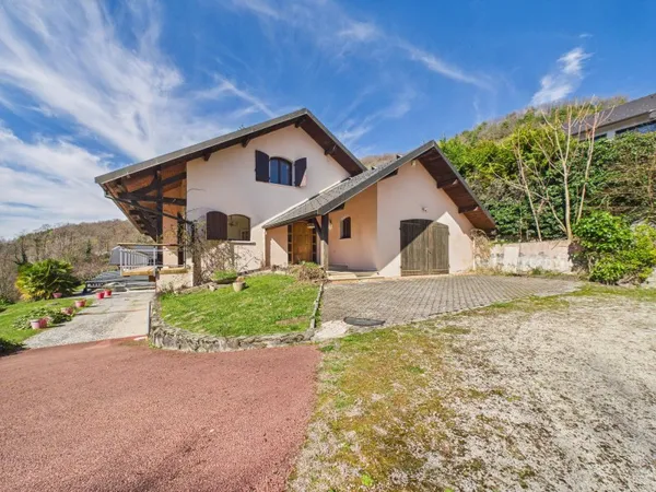 Maison individuelle - Rare à la vente - Monterminod - Saint