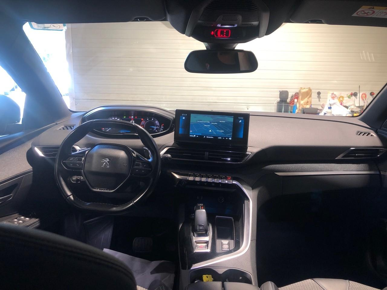 Peugeot 3008 bluehdi 130ch s&s eat8 allure pack — photo 8