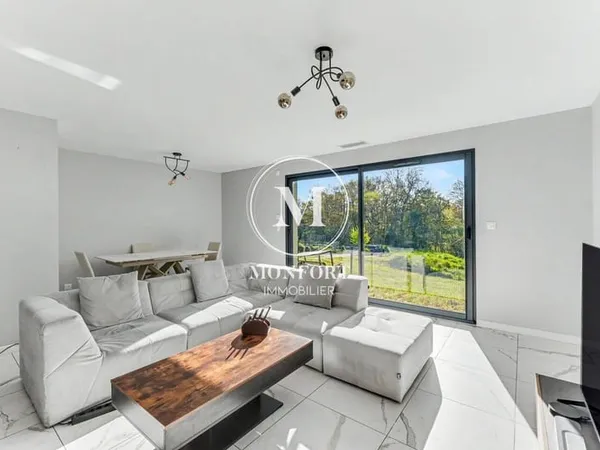 Maison de plain-pied 4 pièces 91 m²