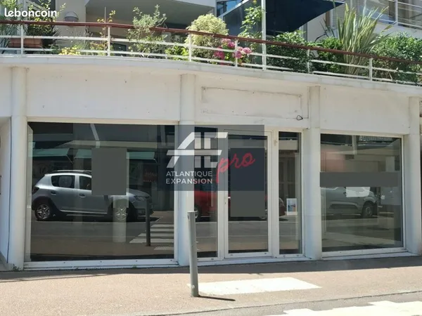 Local commercial 89 m² PORNICHET
