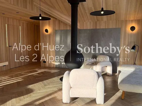 Appartement 7 pièces 270 m²
