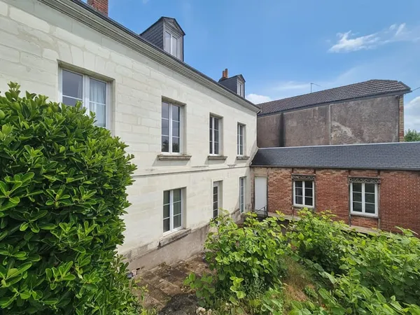 Immeuble à vendre à Saint Cyr sur Loire - 10 logements