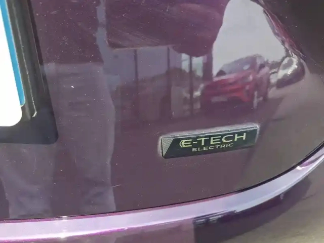 Renault Zoé zoe r110 - my22 — photo 22