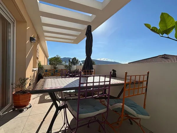 Appartement 3 pièce(s) 59m2 avec 1 balcon et 2 places de parking