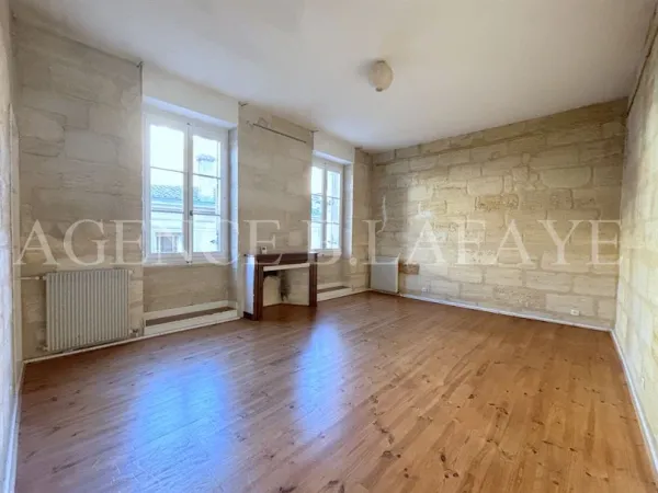Appartement 2 pièces 61 m²
