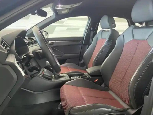 Audi Q3 sportback 35 tfsi 150ch s line s tronic 7 — photo 13