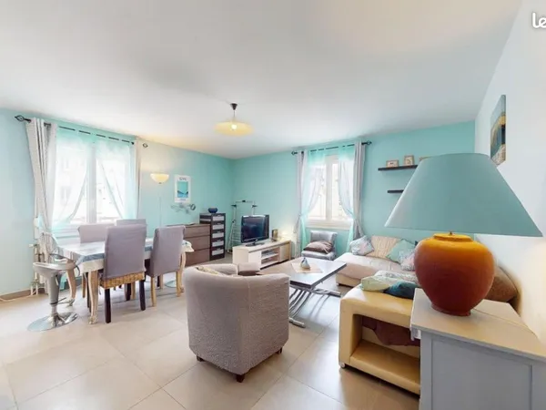 Chambre 4 pièces 84 m²