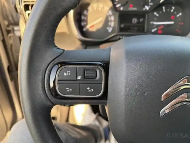 Citroën C3 Aircross puretech 130ch s&amp;s shine eat6 — photo 15