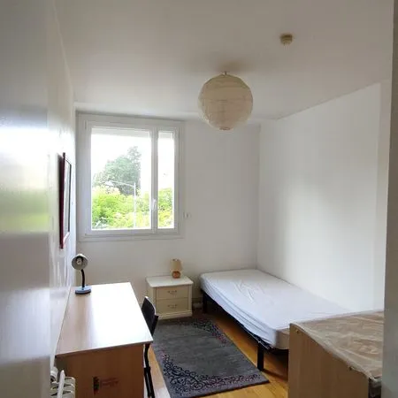 Chambre meublée en colocation T4 - Villejean - Rennes