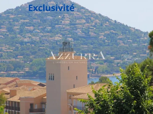 À vendre - Studio cabine avec vue exceptionnelle sur l'Estérel et la baie d'Agay