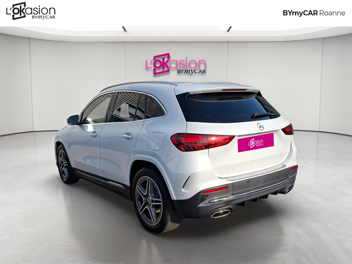 Mercedes GLA 180 7G-DCT — photo 3