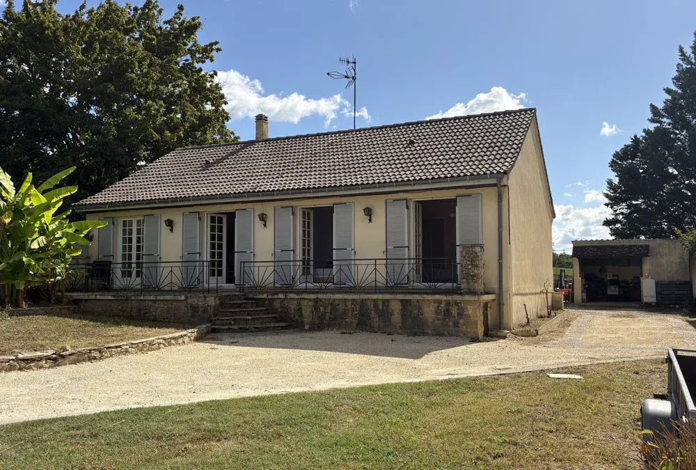 Photo 1