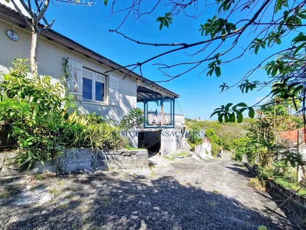 Maison 20 pièces 600 m²