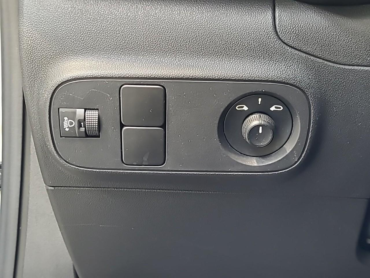 Citroën C3 puretech 83 ch bvm5 plus — photo 25