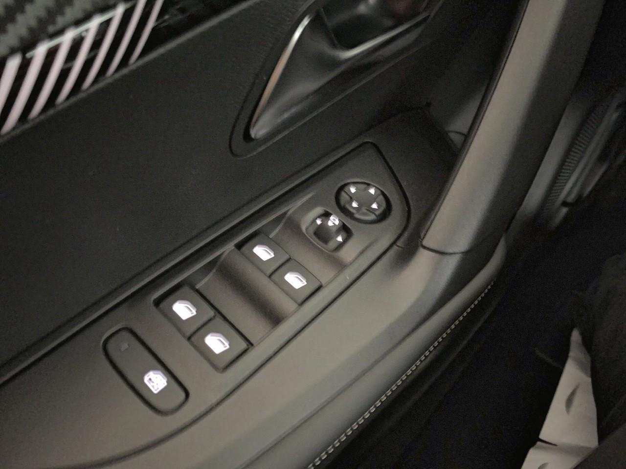 Peugeot 2008 hybrid 145 ch e-dcs6 allure — photo 20