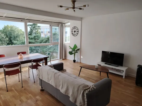 Loue appartement en colocation