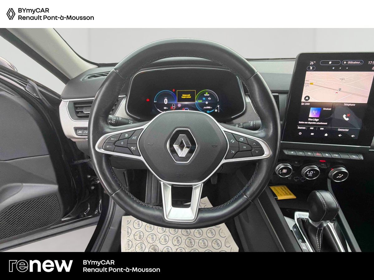 Renault Arkana E-Tech 145 - 21B — photo 10