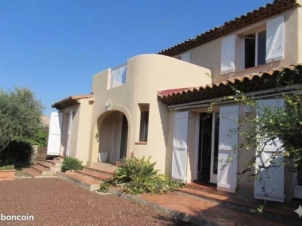 Villa d architecte T4 sausset les pins