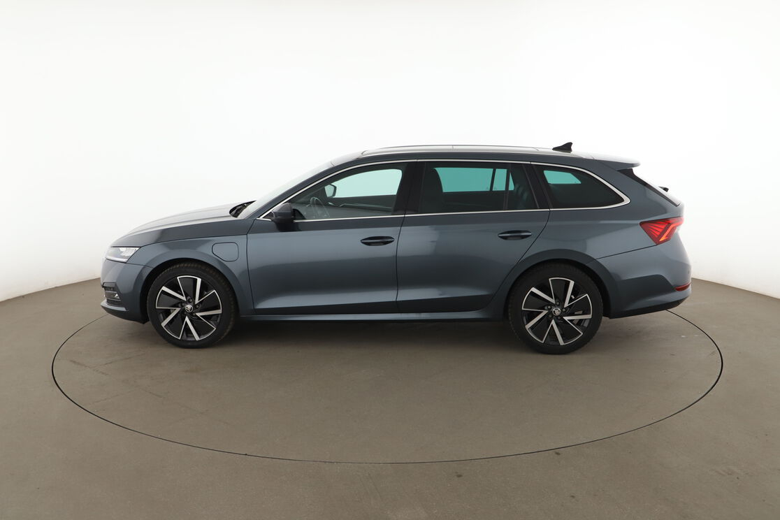 Skoda Octavia Combi 1.4 TSI PHEV iV Style DSG6e — photo 2