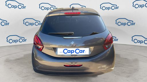 Peugeot 208 1.5 BlueHDi 102 - Signature – 2019 – 98582 km – Diesel – Boîte Manuelle — photo 4