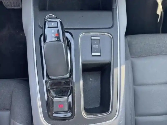 Citroën C5 Aircross hybrid 225ch shine e-eat8 — photo 10