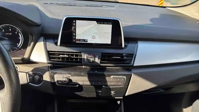 Bmw Serie 2 active tourer 218d 150 ch bva8 — photo 28