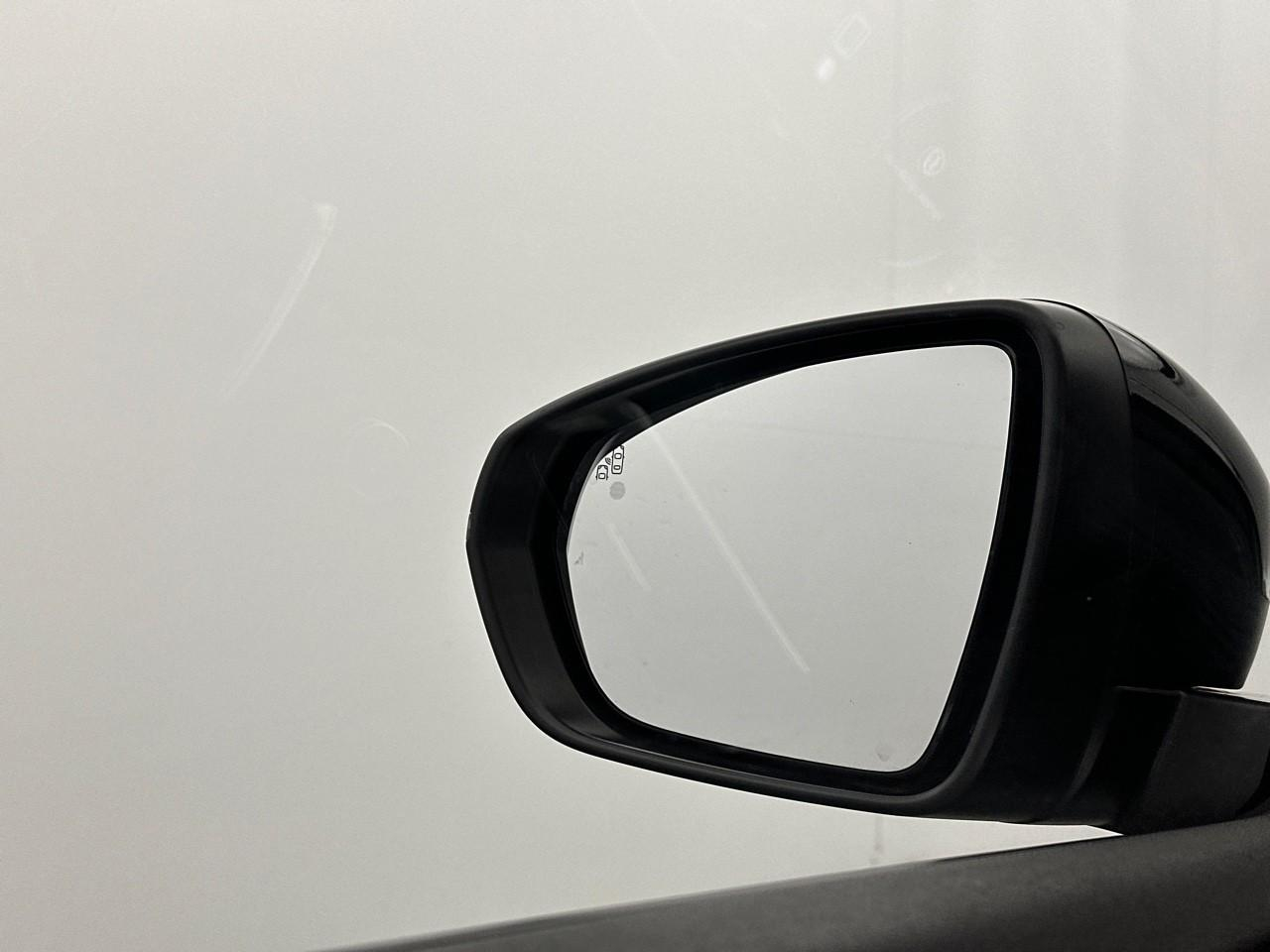 Peugeot 3008 hybrid 225 e-eat8 gt — photo 15