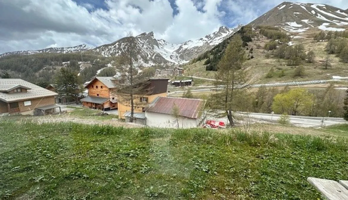 Photo 3