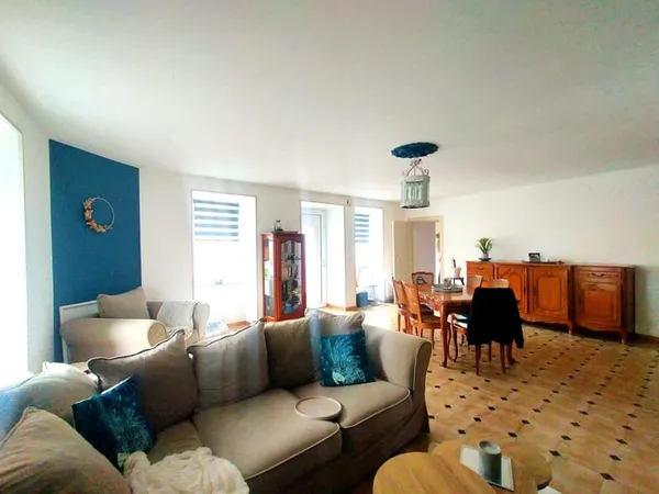 Masion de bourg Chemeré le Roi 7 pièces 118m²