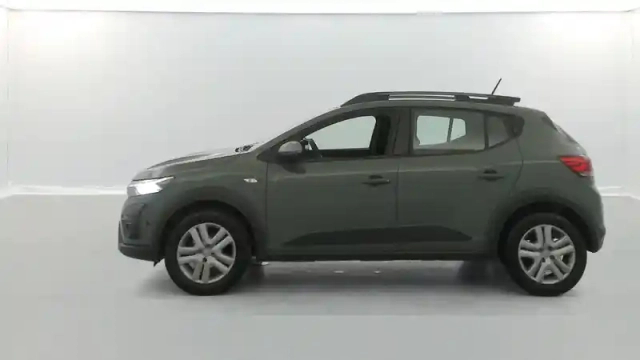 Dacia Sandero tce 90 — photo 11