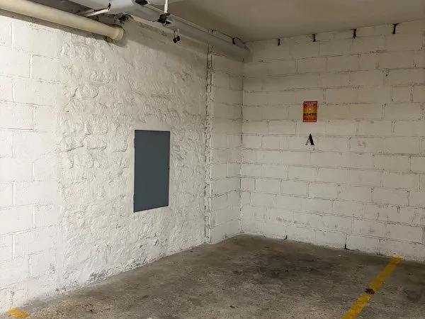 Parking sécurisé en résidence de standing