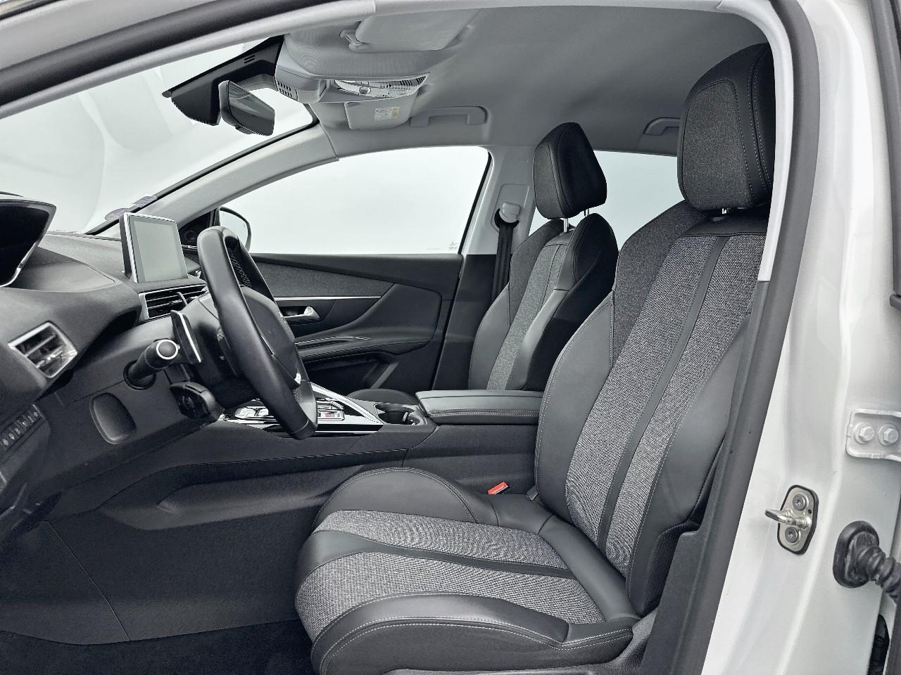 Peugeot 3008 hybrid 225 e-eat8 allure business — photo 9