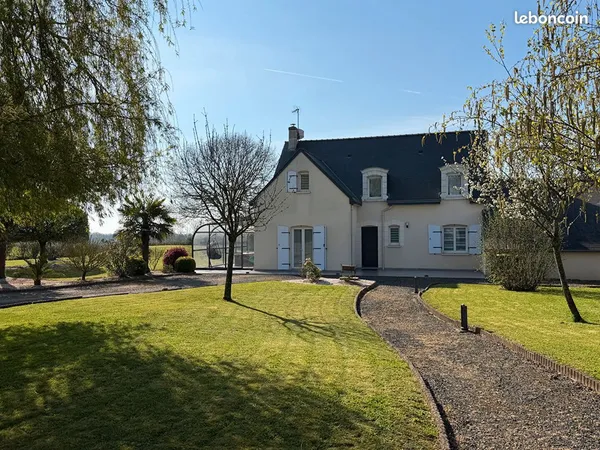 Maison 6 pièces 195 m²