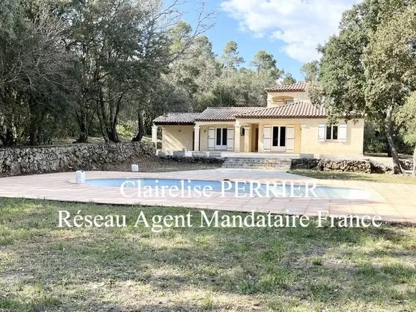 MAISON CONTEMPORAINE DE PLAIN-PIED SUR GRANDE PARCELLE