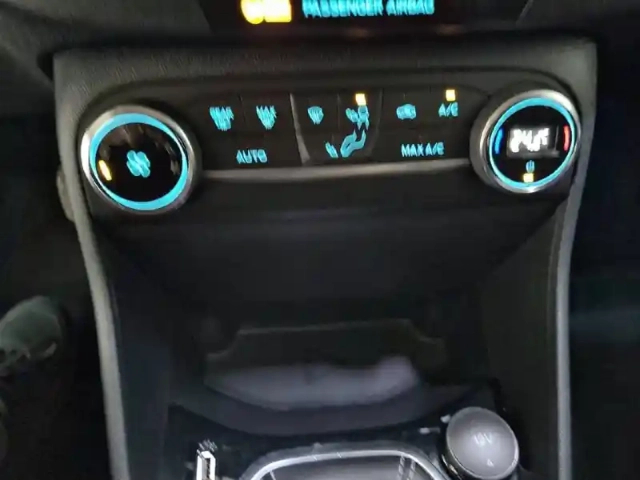 Ford Fiesta 1.0 ecoboost 95 ch s&amp;s bvm6 — photo 22