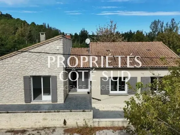 Coup de coeur - villa de plain-pied rénovée - 4 chambres - 1 600 m² de terrain