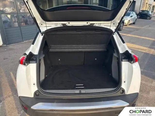 Peugeot 2008 puretech 130 s&amp;s eat8 — photo 6
