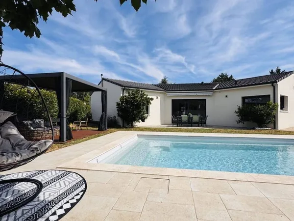 Maison de plain-pied 4 pièces 125 m²