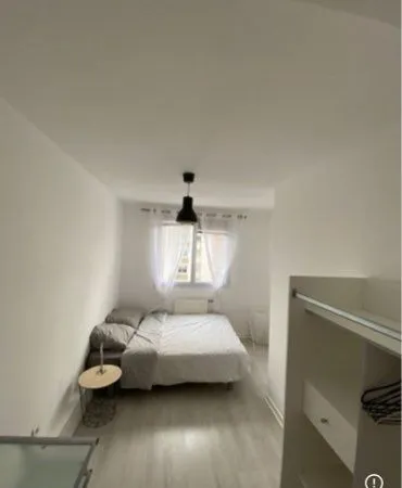 Chambre meublée en colocation Lyon 8eme monplaisir sans soucis