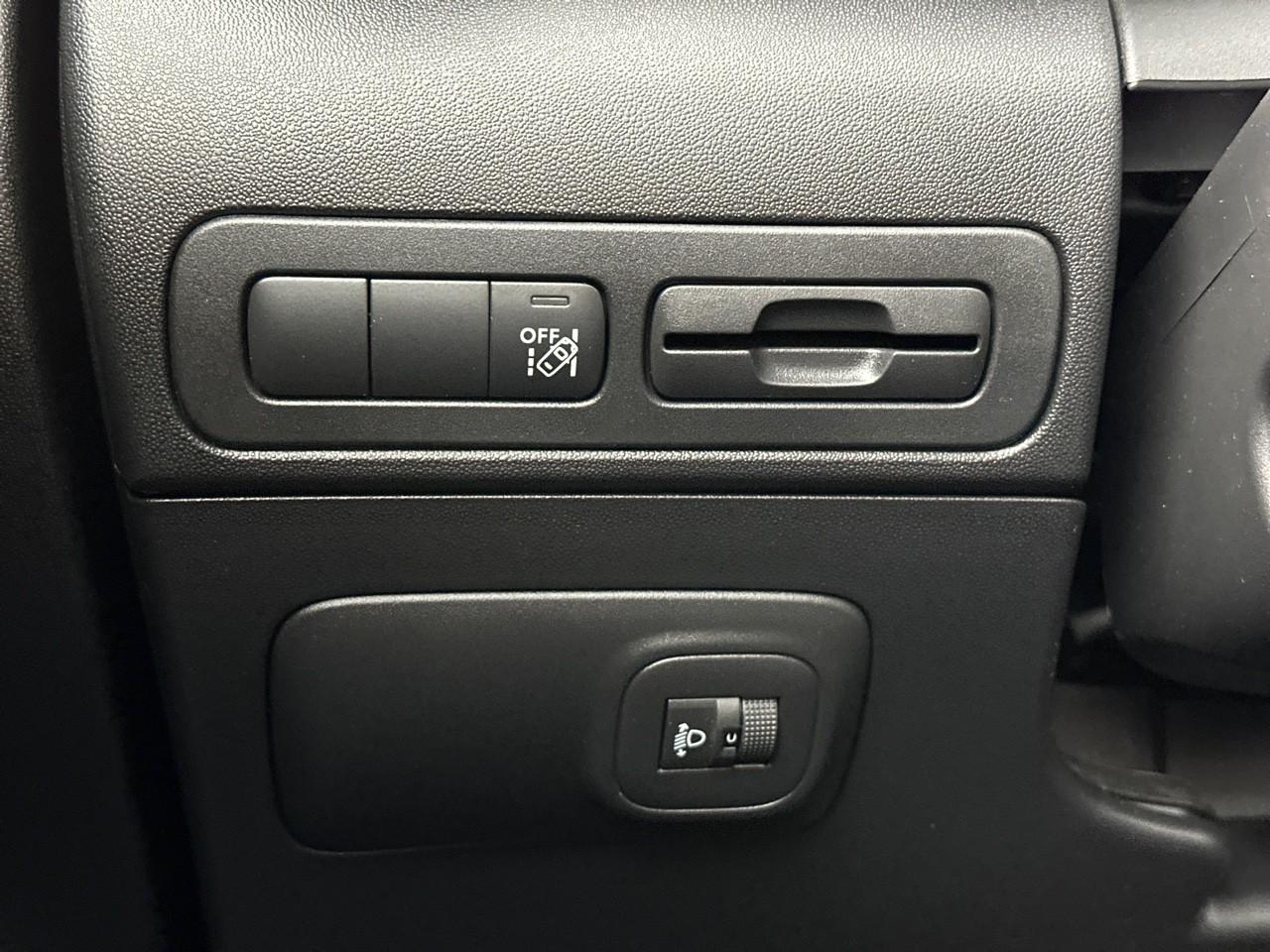 Citroën C3 Aircross puretech 130 s&s eat6 shine pack — photo 16