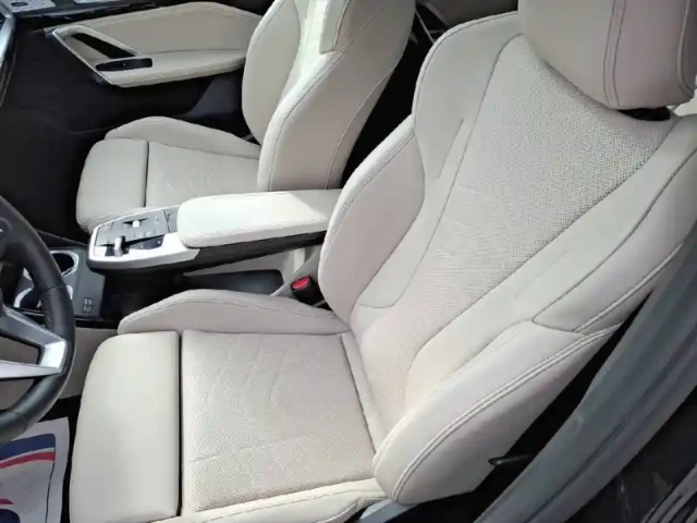 Bmw X1 sdrive 18d 150ch dkg7 — photo 7