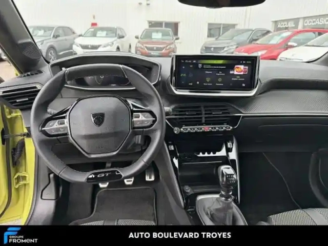 Peugeot 208 1.2 puretech 100ch s&amp;s gt — photo 8