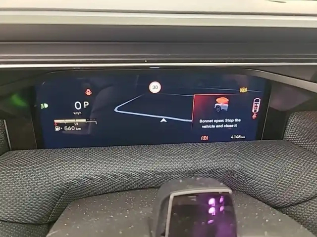 Citroën C5 Aircross hybride 145 ch e-dcs6 — photo 10