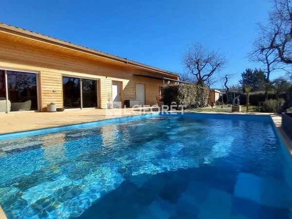 Maison 6 pièces 145 m²