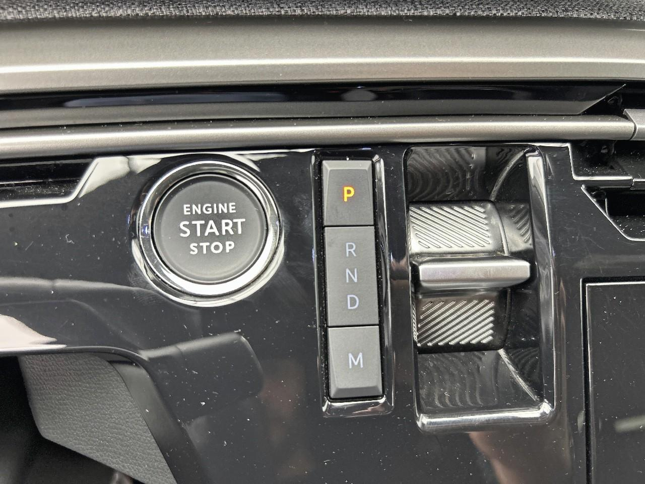 Peugeot 3008 hybrid 145 e-dcs6 allure — photo 17